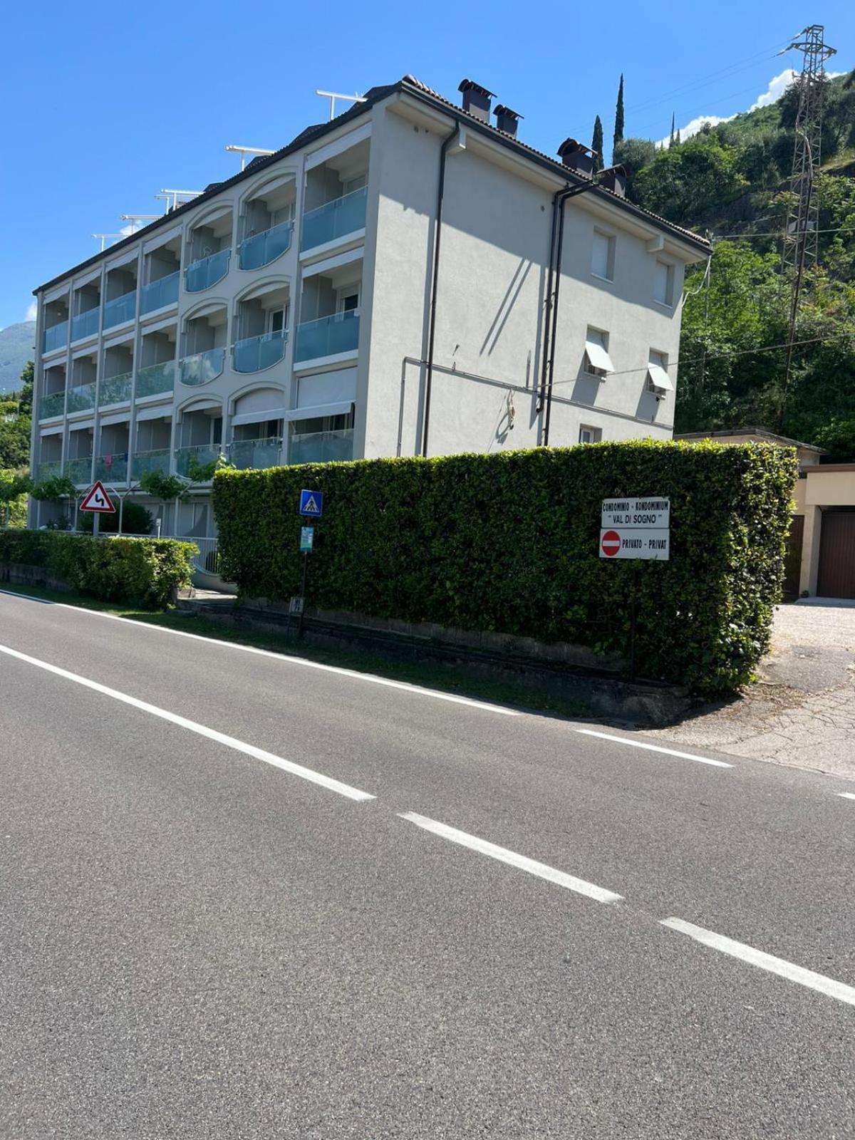 Appartement Val Di Sogno Grand View à Malcesine Extérieur photo